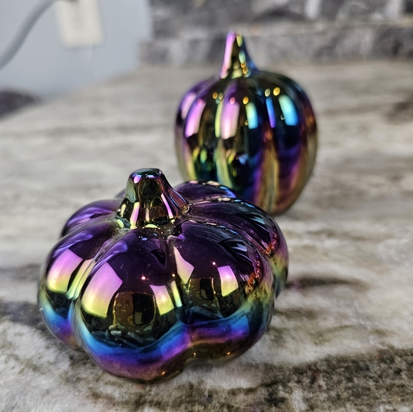 Target Holographic Ceramic Pumpkin Duo - Picture 4 of 4